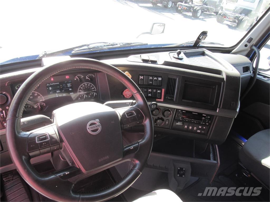 Volvo VNL860 Tracteur routier