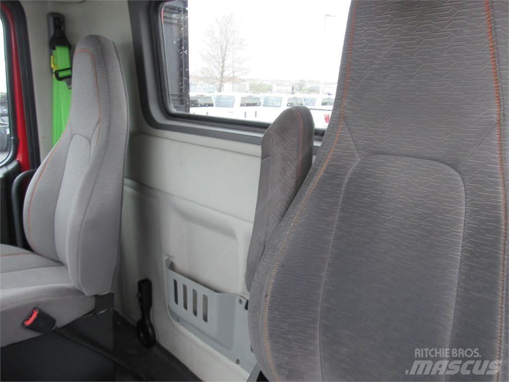 Volvo VNR64T300 Tracteur routier