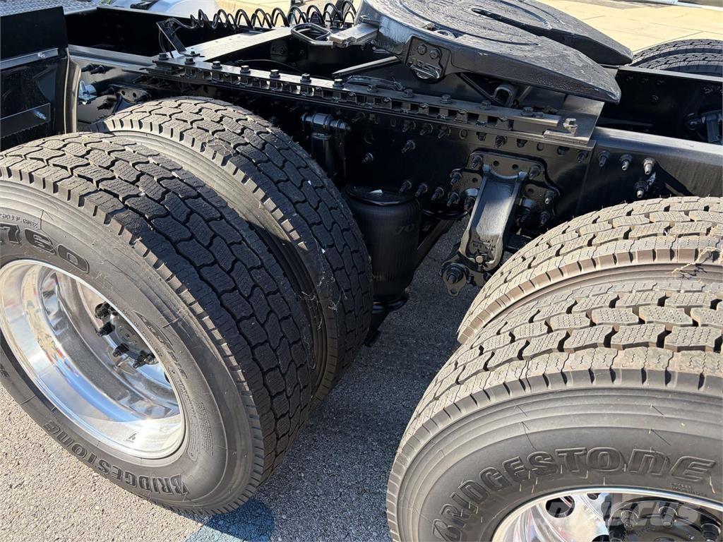 Volvo VNR64T300 Tracteur routier