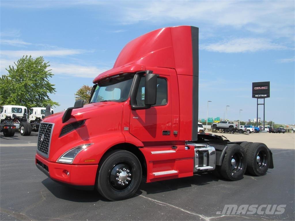 Volvo VNR64T300 Tracteur routier