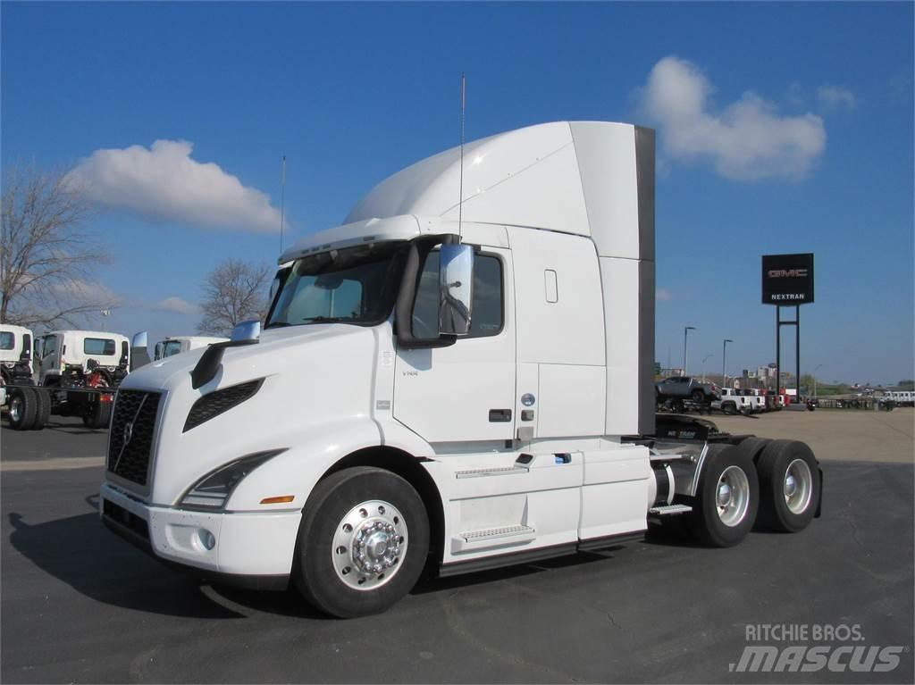 Volvo VNR64T400 Tracteur routier