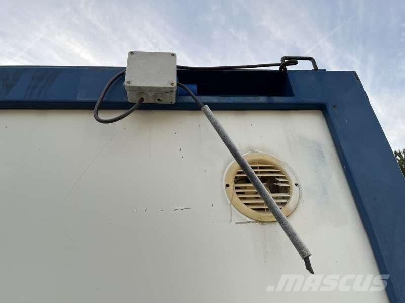  AUTRE WC Construction - Autres