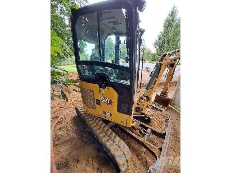 CAT 302 Mini pelle < 7t