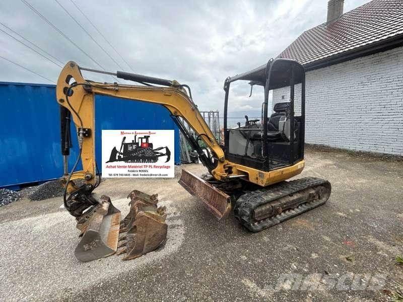 CAT 302.7DCR Mini pelle < 7t