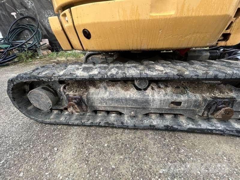 CAT 302.7DCR Mini pelle < 7t