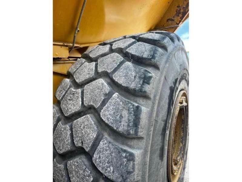 CAT 740GC Tombereau articulé