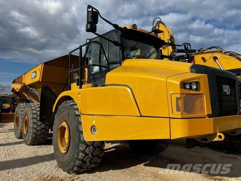 CAT 740GC Tombereau articulé