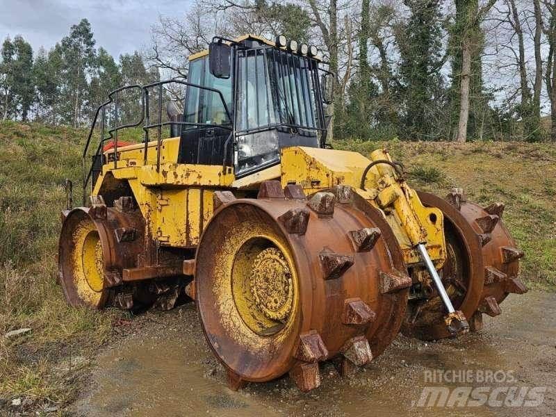 CAT 826GII Compacteur de sol