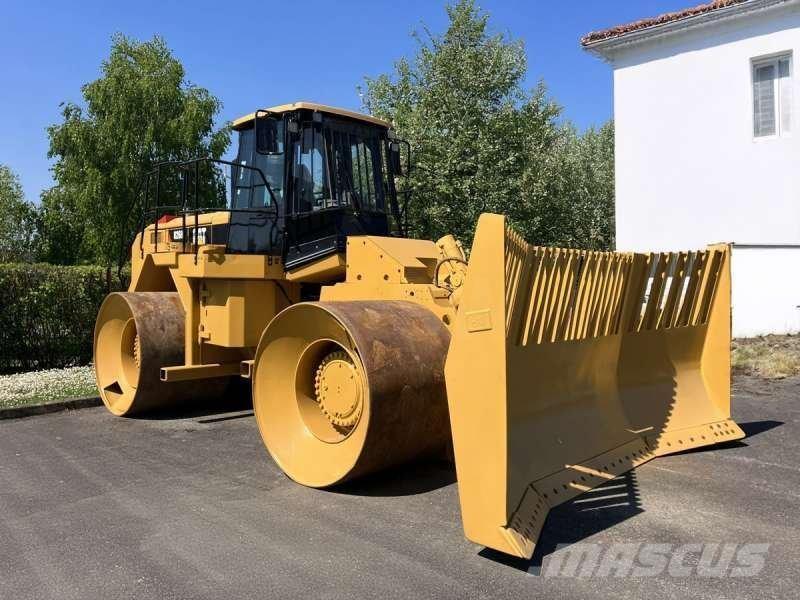 CAT 826H Compacteur de sol