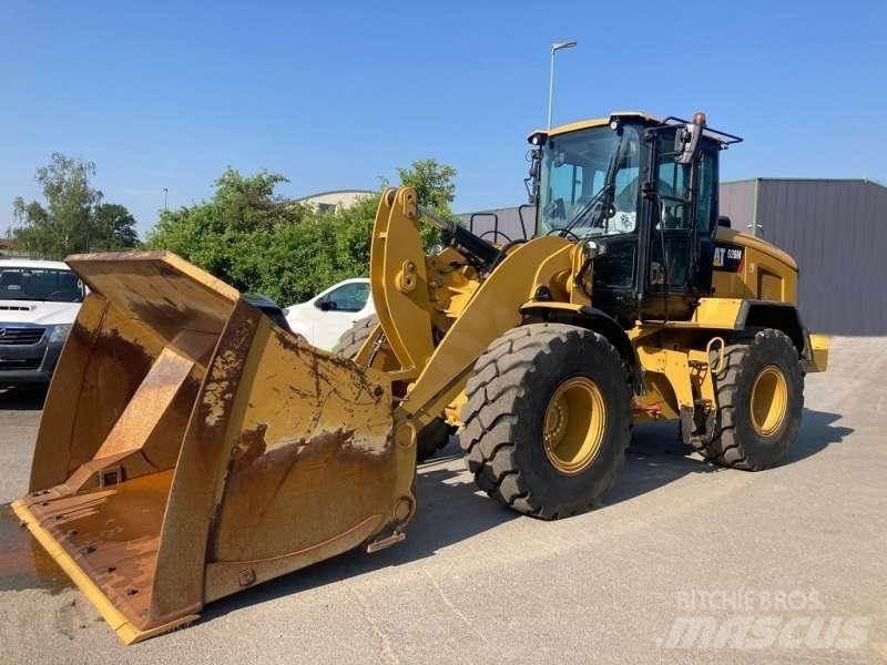 CAT 926M Chargeuse sur pneus