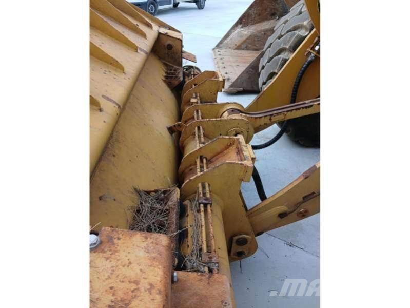 CAT 926M Chargeuse sur pneus