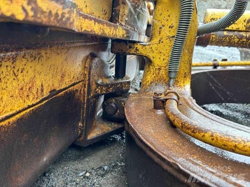 CAT D4H LGP Bouteurs sur chenilles