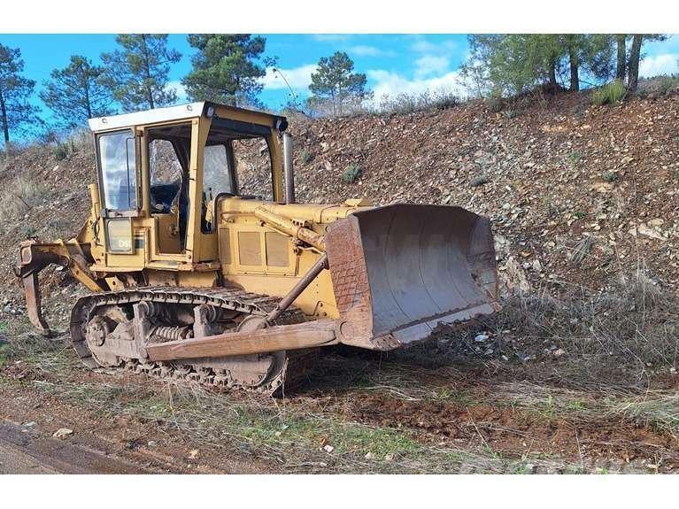 CAT D6D Bouteurs sur chenilles