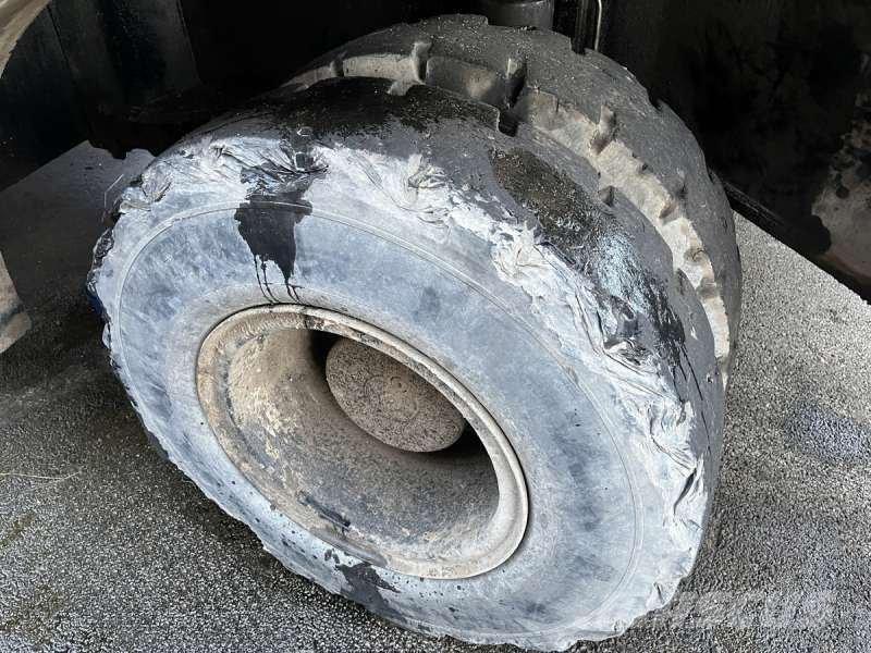 CAT M325D MH Pelle à déchets