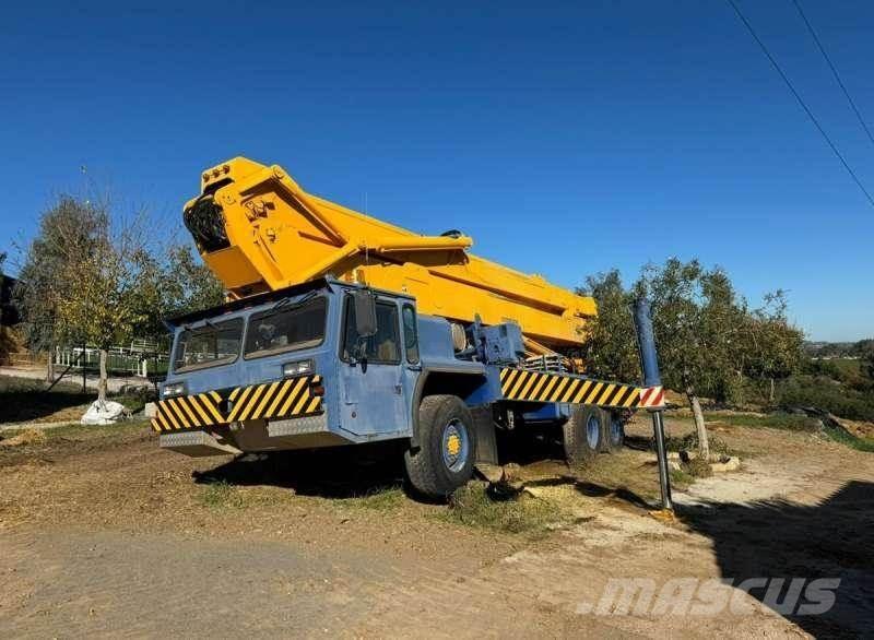 Condor 125/S Grues tout terrain