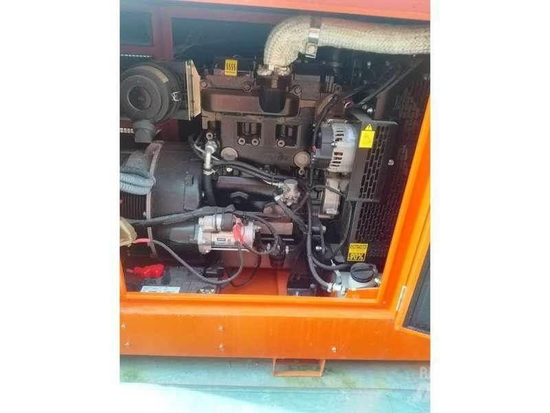  Gruau 22 KVA Générateurs diesel