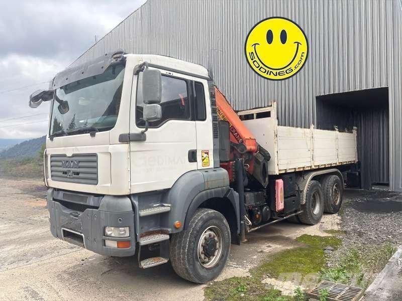 MAN 26/440 Camion benne