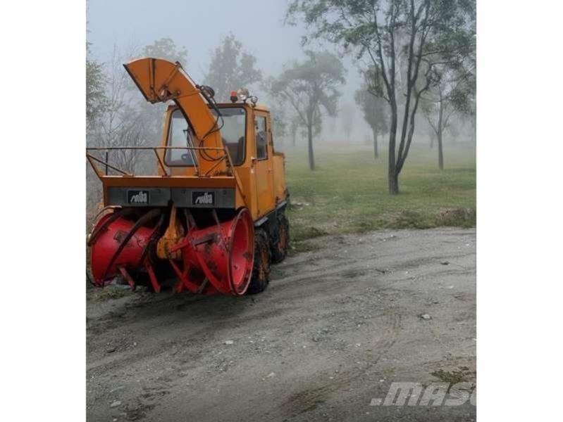 Rolba R200 Camions et véhicules municipaux