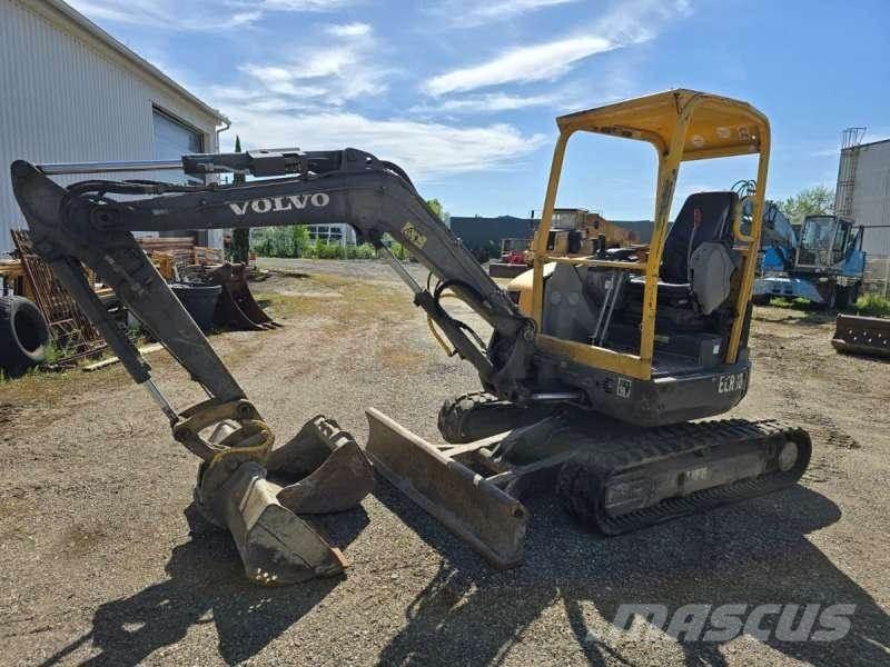 Volvo ECR38 Mini pelle < 7t