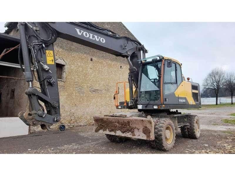Volvo EW180E Pelle sur pneus