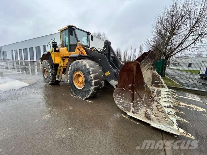Volvo L220H Chargeuse sur pneus