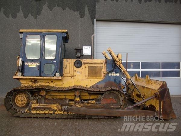 Hanomag D680E Bouteurs sur chenilles