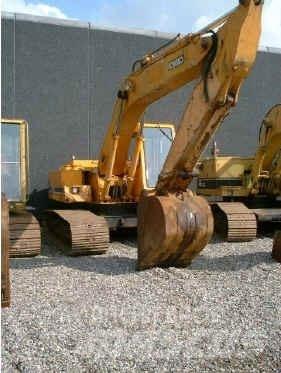 Kobelco 907 Pelle sur chenilles