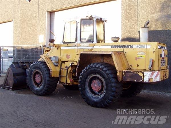 Liebherr 531 Chargeuse sur pneus