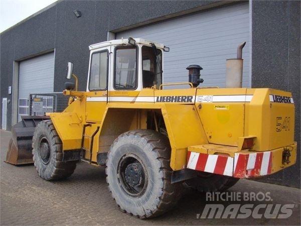 Liebherr 541 Chargeuse sur pneus