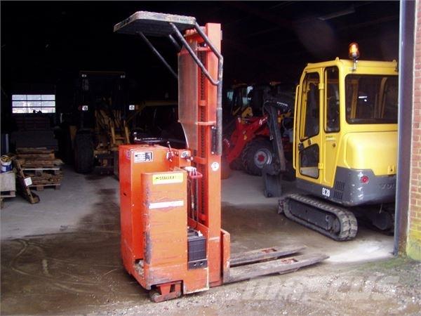  STÅ-IND STABLER Autres Chariots élévateurs