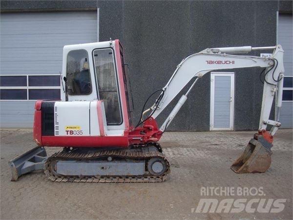 Takeuchi TB035 Mini pelle < 7t