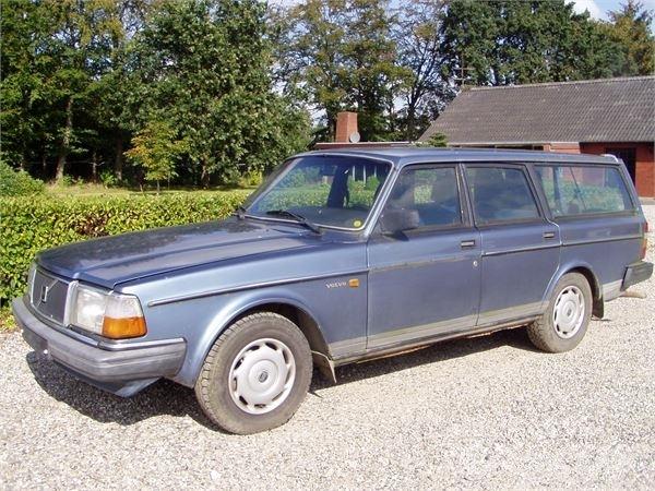 Volvo 240GL Voiture