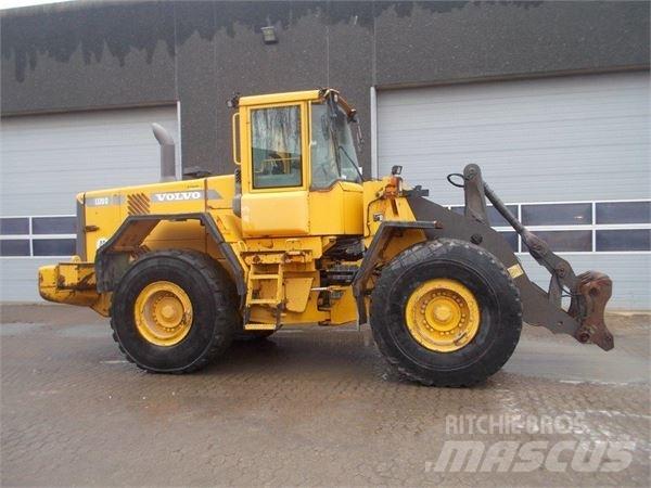 Volvo L120D Chargeuse sur pneus