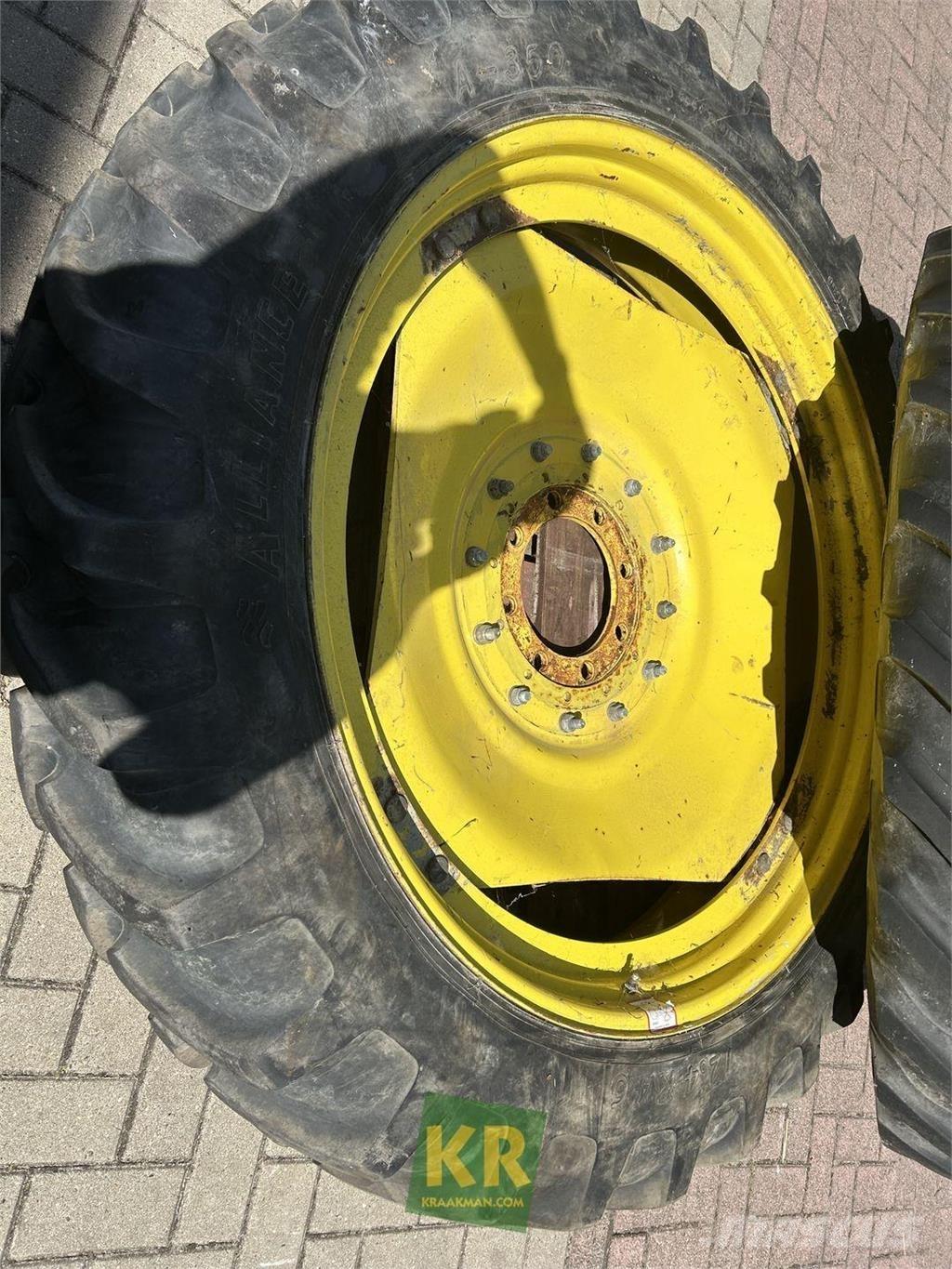 Alliance 12.4R46 Pneus, roues et jantes