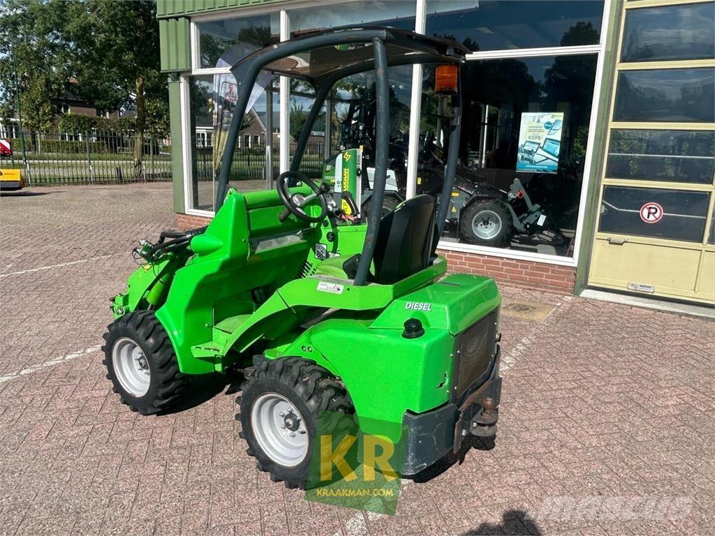 Avant 420 Chargeur frontal, fourche