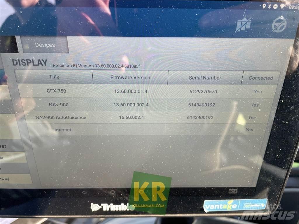 CLAAS Arion 530 Tracteur