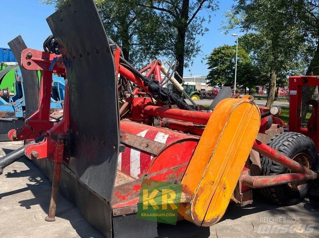 Dücker UM 27 Broyeur / Gyrobroyeur / Epareuse
