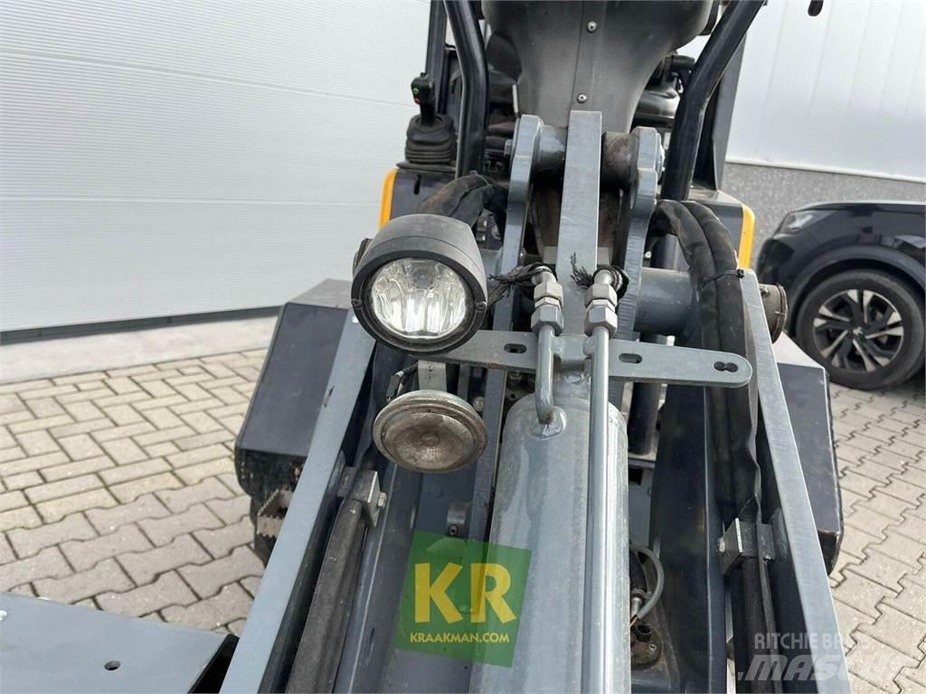 GiANT D332 Chargeur frontal, fourche