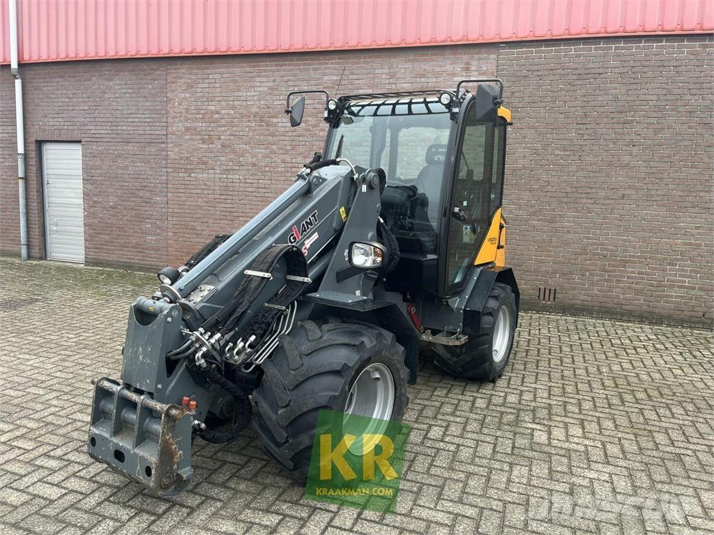 GiANT V5003 Chargeur frontal, fourche