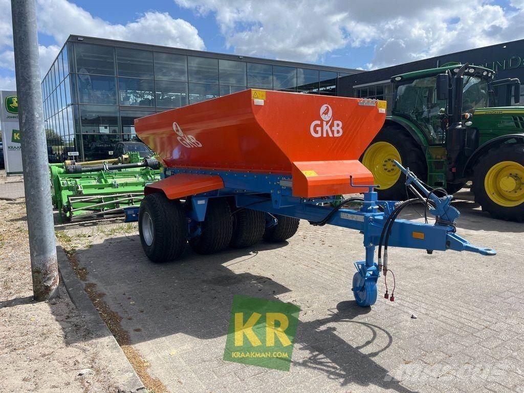  GKB Sandspreader Sableuse et saleuse