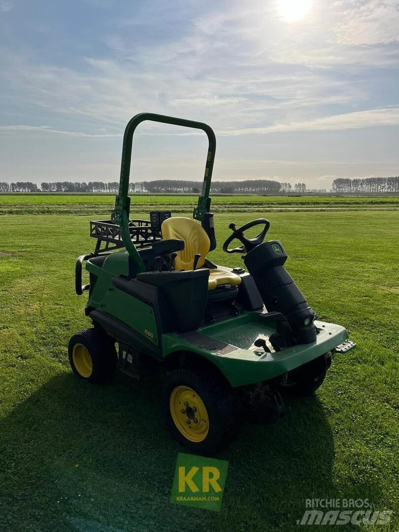 John Deere 1580 Tondeuses de roughs et semi-roughs