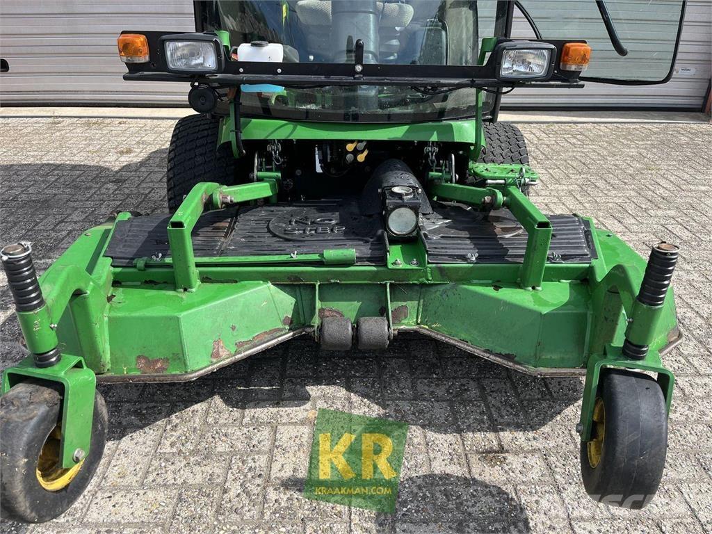 John Deere 1585 Faucheuse