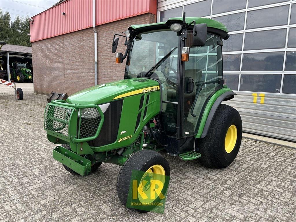 John Deere 3038R Micro tracteur