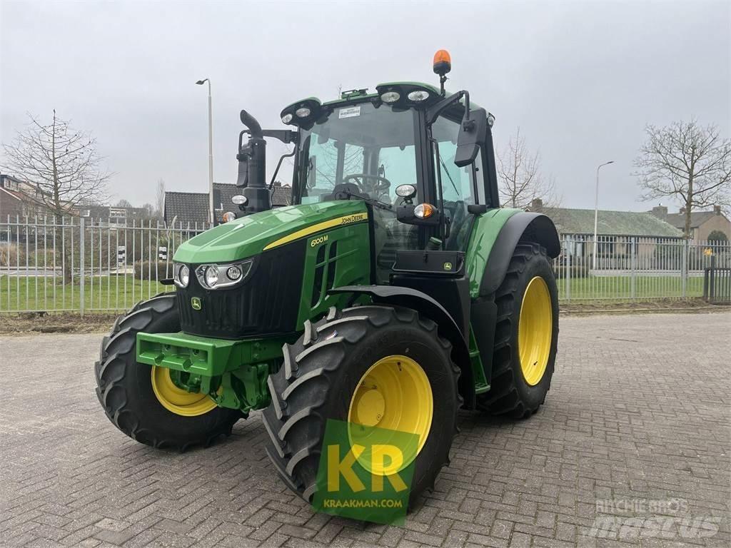 John Deere 6100M Tracteur
