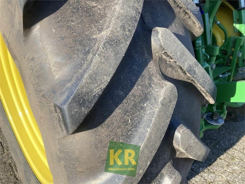 John Deere 6130R Tracteur