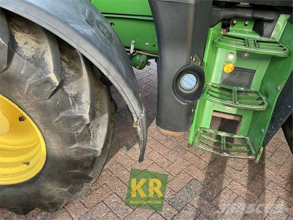 John Deere 6130R Tracteur