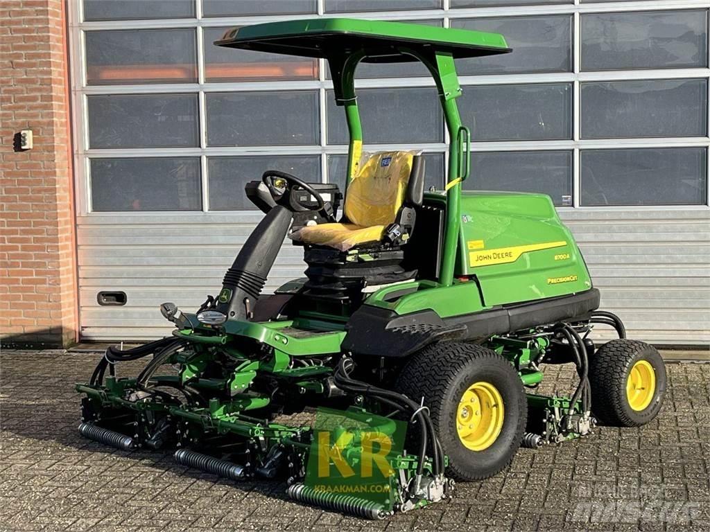 John Deere 8700A Tondeuses pour greens