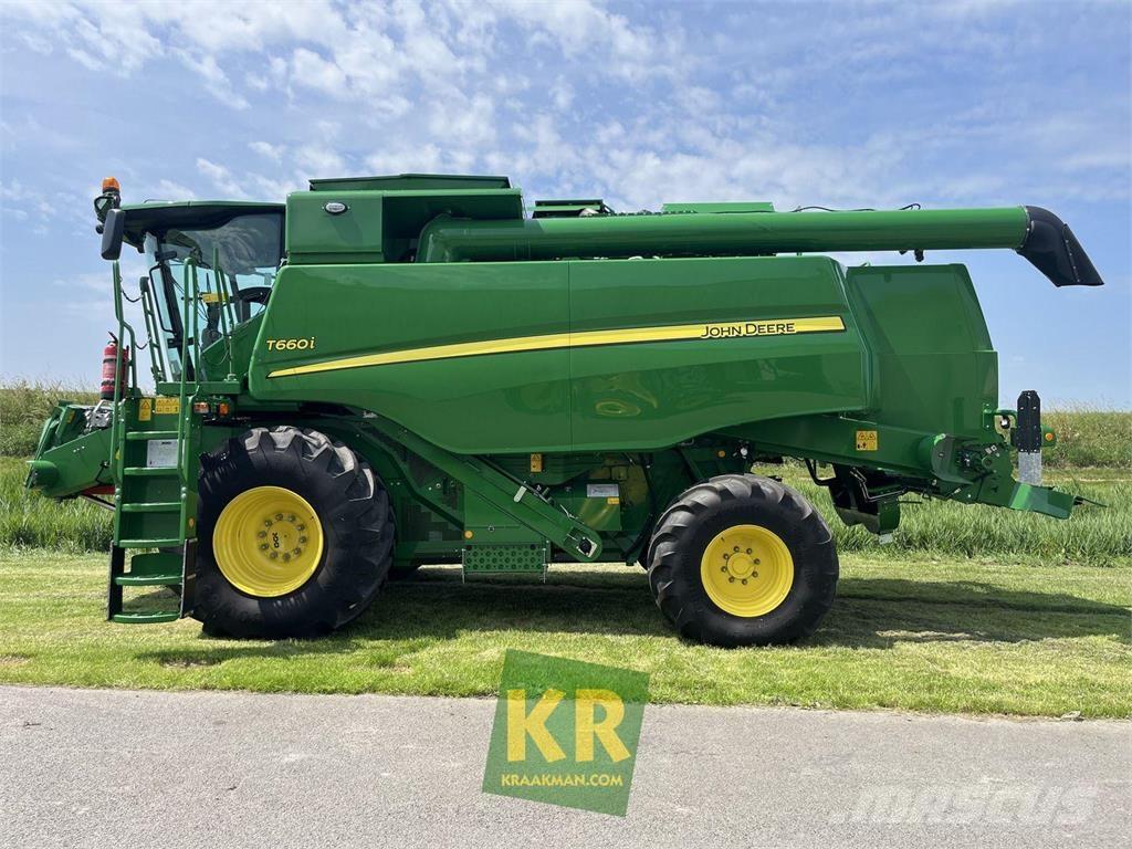 John Deere T660 Moissonneuse batteuse
