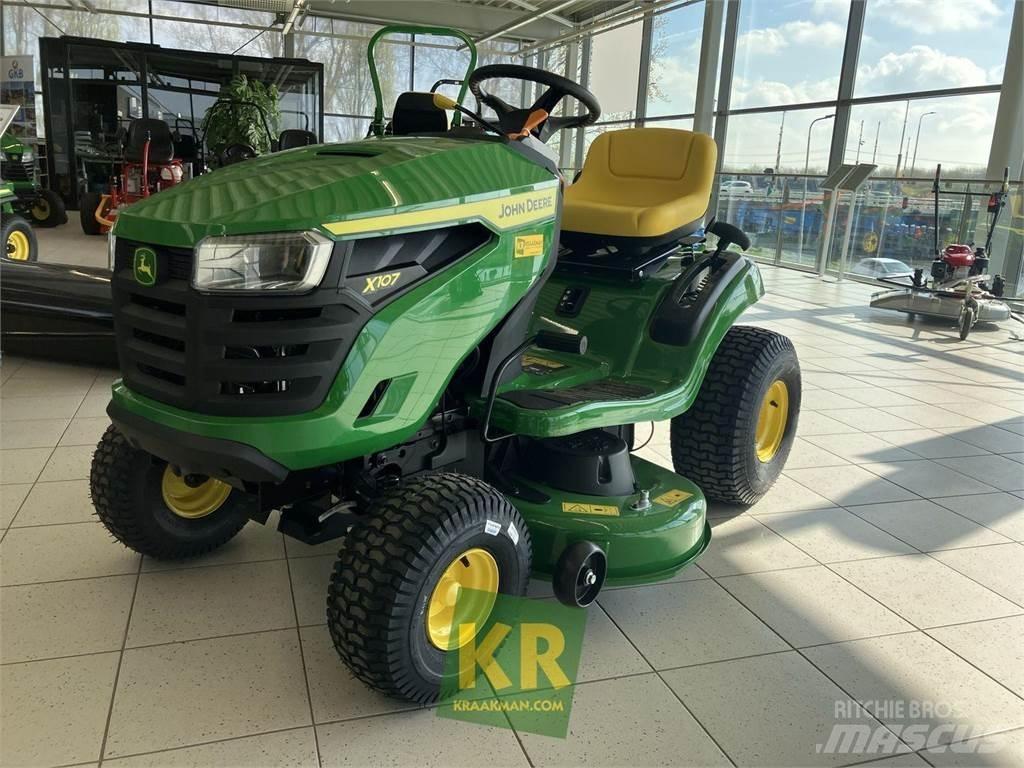 John Deere X107 Tondeuses montées