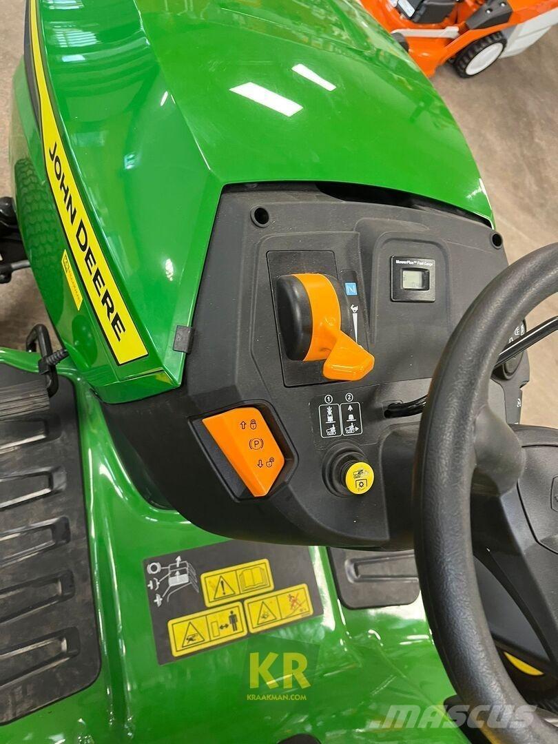 John Deere X127 Tondeuses montées